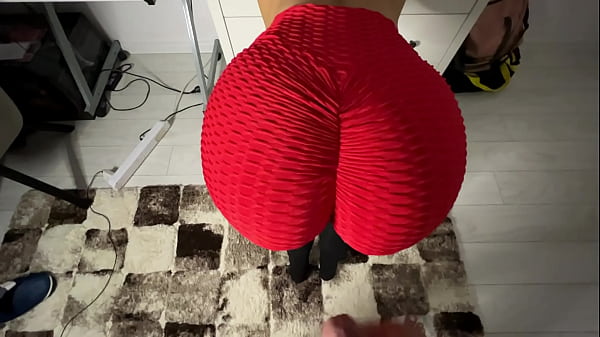 Fuck ! my stepsister have a wonderful ass 