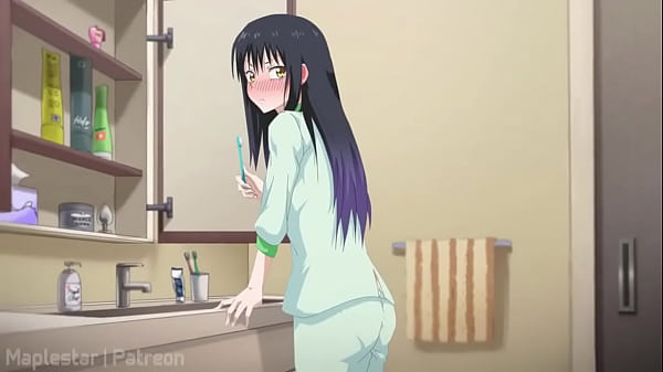 The pulled her pants down xd