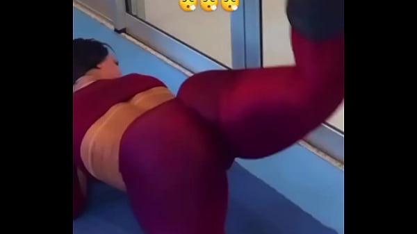 Nonton Duvido Voc&ecirc;s Acertarem, Treinei Ou Sem Calcinha? thumbnail