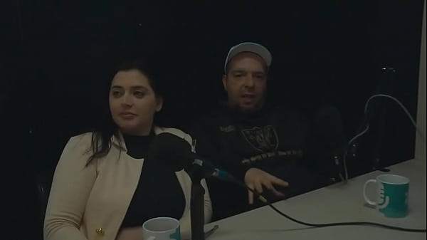 Contei Tudo E Mais Um Pouco E Ainda Beijei O Novinho Delicia. thumbnail