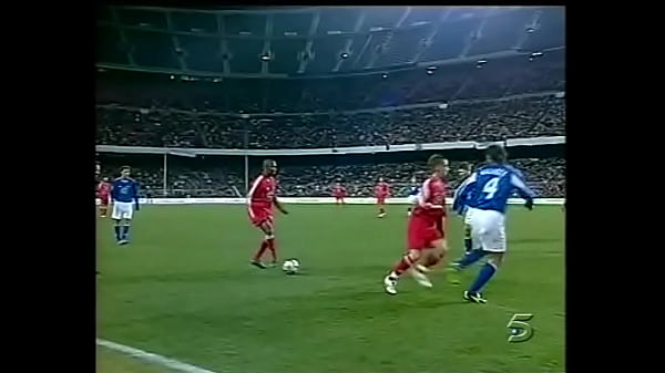 Partido amistoso entre ronaldinho friends versus shevchenko friends 