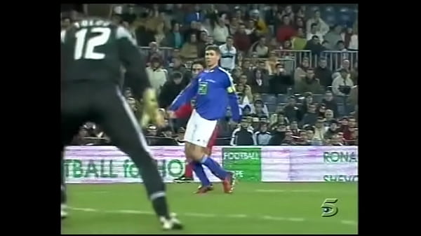 Partido amistoso entre ronaldinho friends versus shevchenko friends 