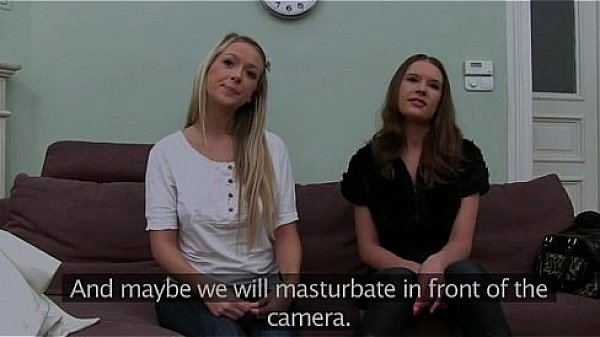 Nonton Young And Hopeful Teenagers On The Sofa thumbnail