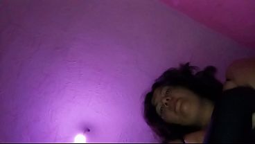 Nonton Chubby Girl Puts Her Hairy Pussy In Your Face. Facesitting Pov thumbnail