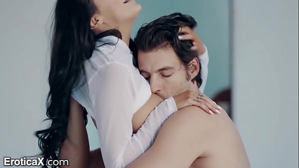 Play MP4 - EroticaX - Passions Run High For Beautiful Sofi Ryan