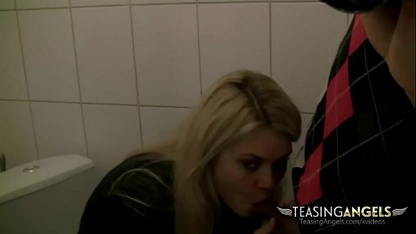 Play MP4 - Naughty blonde flashes her ass in public while her boyfriend films
