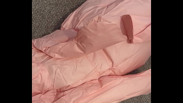 Inflating a fat blow up doll with a dual action pump