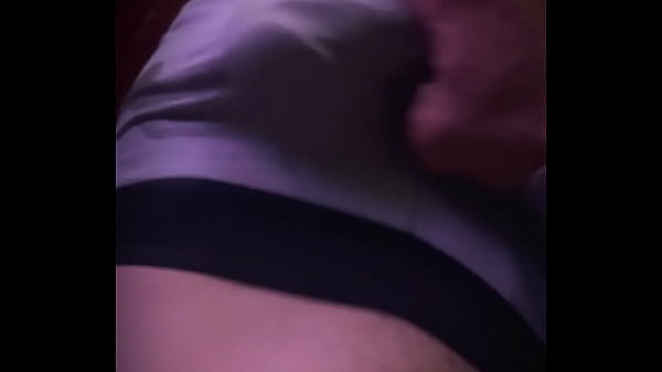 Play MP4 - Cumming in my underwear