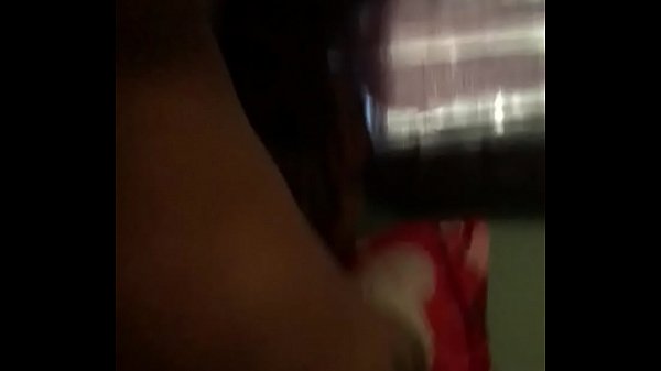 0E349FC3-69CF-4E18-A16E-2BA85689FF5F.MOV 