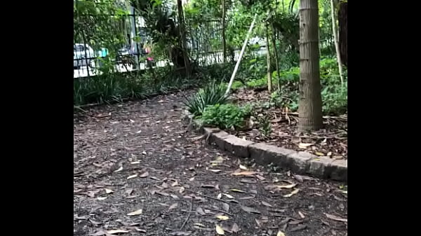 Play MP4 - Punheta parque