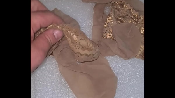 Pończochy Darii po imprezie_weselnej