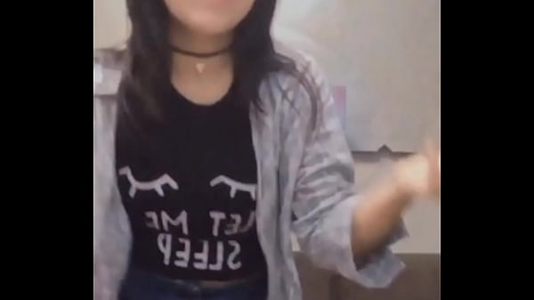 Putas_de tik tok moviendo el culo
