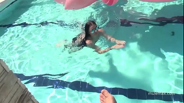 Amateur taboo sex where young siblings fucking at the pool on