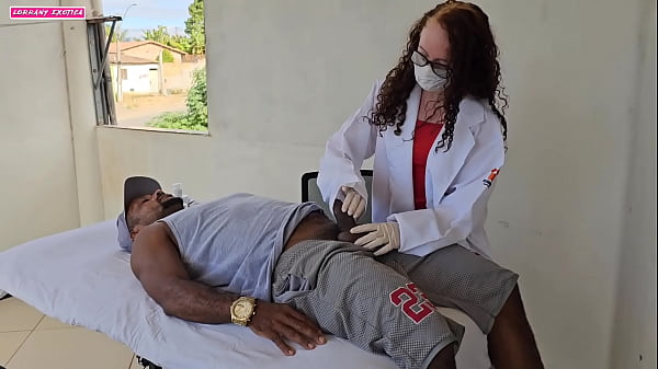 Eu Recebo No Meu Consut&oacute;rio Um Homem Um Pau Que Parece Ser Muito Quente Ent&atilde;o Eu Pe&ccedil;o A Ele Para Analisar thumbnail