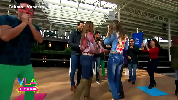 Tabata, Ingrid y Vanessa Nalgonas en Jeans VLA 05ene17 