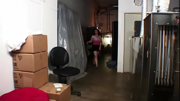 Nonton Big Tit Redhead Mae Victoria Fucks A Massive Big Black Cock thumbnail