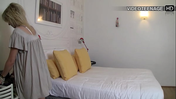 18 year blonde vicky plays with sex toy during her porn casting 