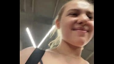 Hard fucking in public 