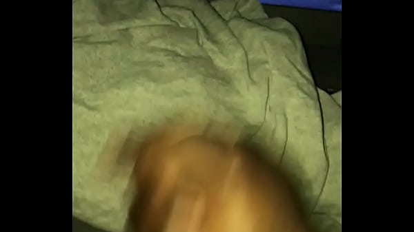 Solo male materbation w/ Bella bellz