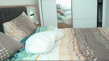 Nonton Step Daughter Watches Her Step Daddy Fuck Her Step Sister ! thumbnail