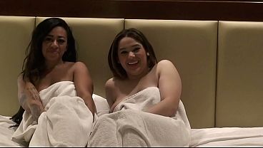Play MP4 - Latina Lesbians&colon; Lacey Laze and Liz Gray