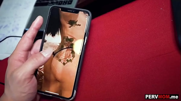 My MILF stepmom Lillith Morningstar always_tries to help out with my_studies