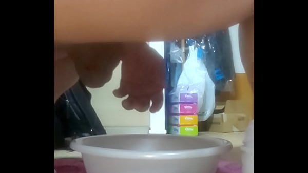 I inject liqueur into the intestine by myself.