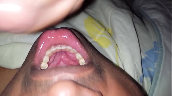 Chupador com sede de porra 