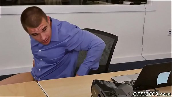 Pinoy straight guy blowjob scandal gay Pantsless Friday! 