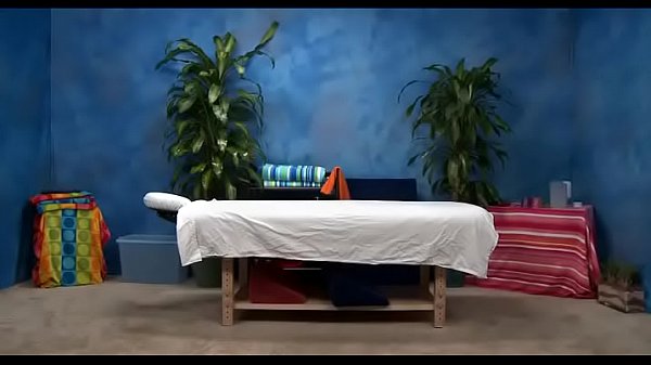 Nonton Flawless Babe Loves To Ride Cock thumbnail