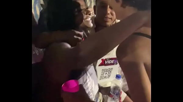 Nonton Bom Doming&atilde;o E Carnaval Riodedoideira Esposascuckold1 Esposa Corninho Riquelme 1 Clubecuckold Cuckolds World Divu ... thumbnail