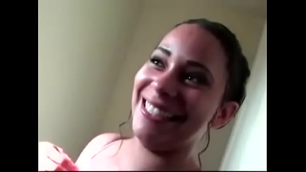 Play MP4 - Esposa safada com outro