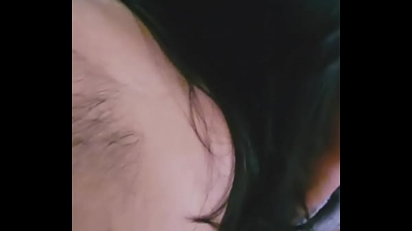 Me invita a su departamento y termina d&aacute;ndome unas mamadas 