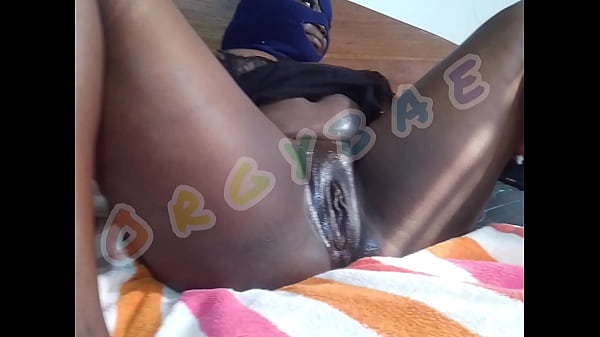 Nonton Bitches Teamed Up On A Bar Man They Met At A Club (3some) thumbnail