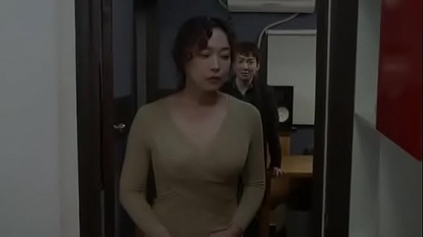 Korean milf fucked by young guy