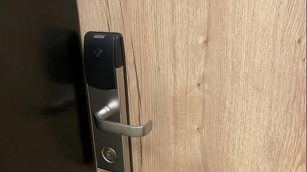 Play MP4 - Listening to the morning fuck in the hotel