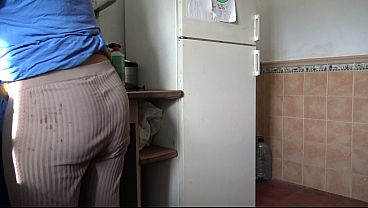 Nonton Horny Arab Wife In Hijab Lets German Man Fuck Her In The Kitchen thumbnail