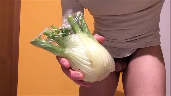 Crazy extreme anal insertion 