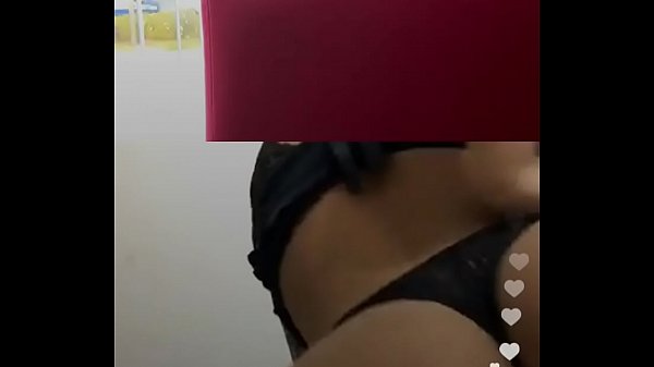 Mcsapinho de israel convida novinhapra dança