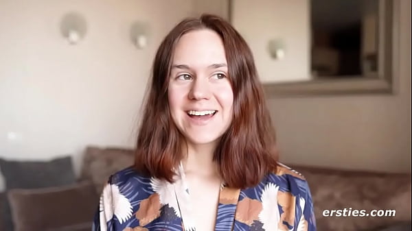 Play MP4 - Anca Loves Being Watched While Masturbating