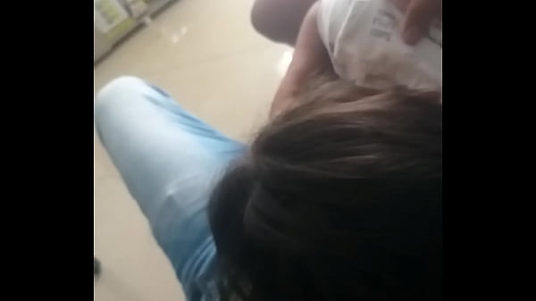 Play MP4 - Amiga le gusta chupar