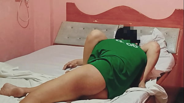 Play MP4 - My hot Asian friend asked me to have sex in hotel part 1