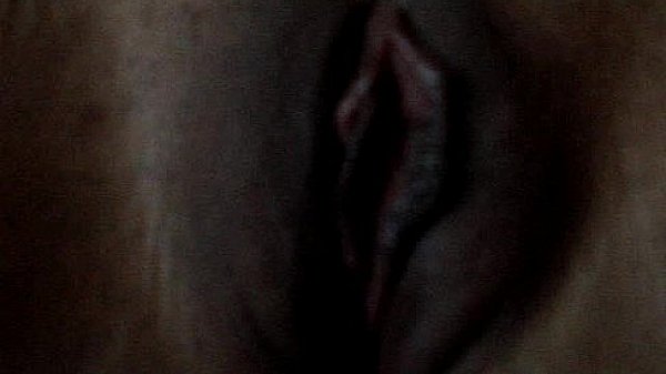 Nonton Hope Capolupo Squirts Hard From Brown Lips thumbnail