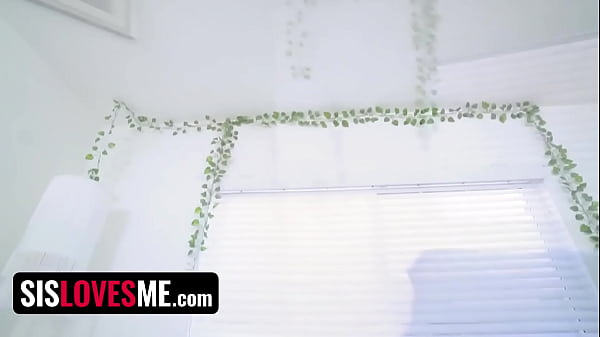 Play MP4 - Mila Monet Sucks Stepbro's Cock to Get a Car Ride&colon; Knees Down&comma; Mouth Wide for Attention