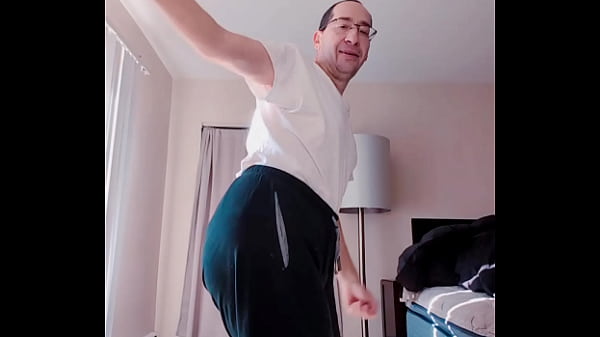 PHILLY BIGGBUTT2XL HERE LEAVE ME A MESSAGE TO MEET 