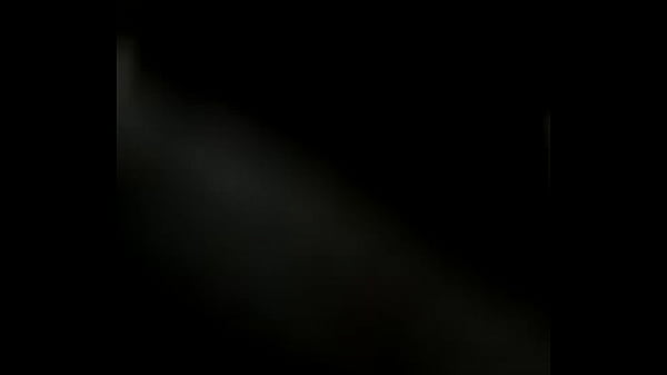 Jovencito solo en casa