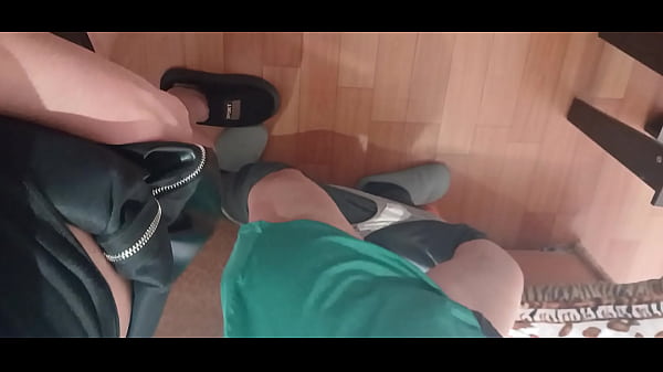 Passionate wanking of three girlfriends 