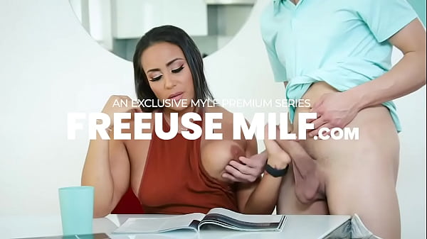 Lucky inexperienced boy gets seduced and pounded by the slutty neighbour milf during lockdown