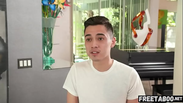 Hot Stepmom Lauren Phillips Gets Ass Fucked By Her Pervert Stepson Juan Loco 