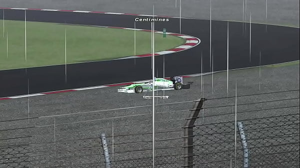 Accidente fuerte centimines gp de malasia 2012 